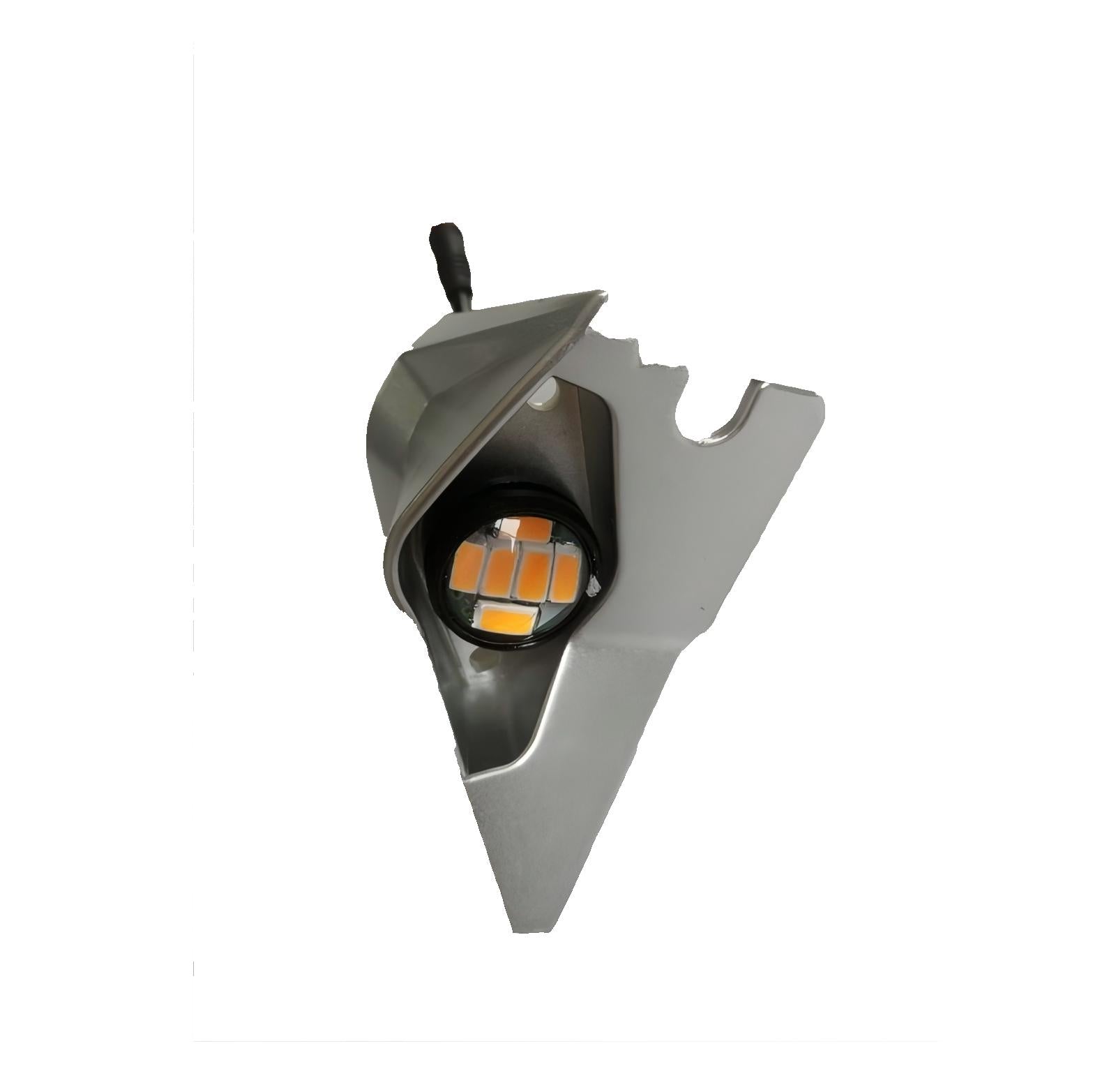 Dualtron Togo turn signal light for enhanced visibility.